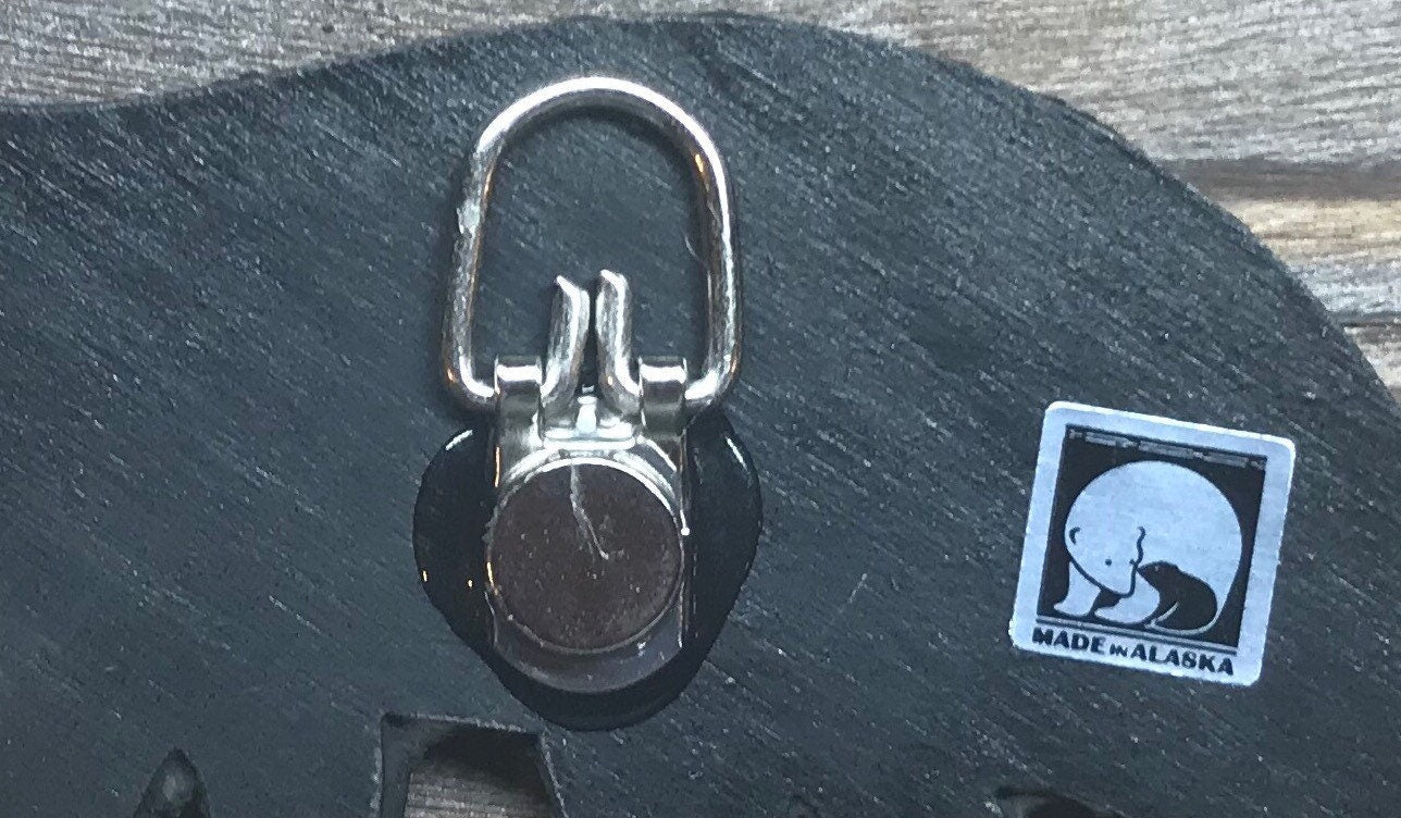 Northern Lights Red Lantern with Dog Mushing Team