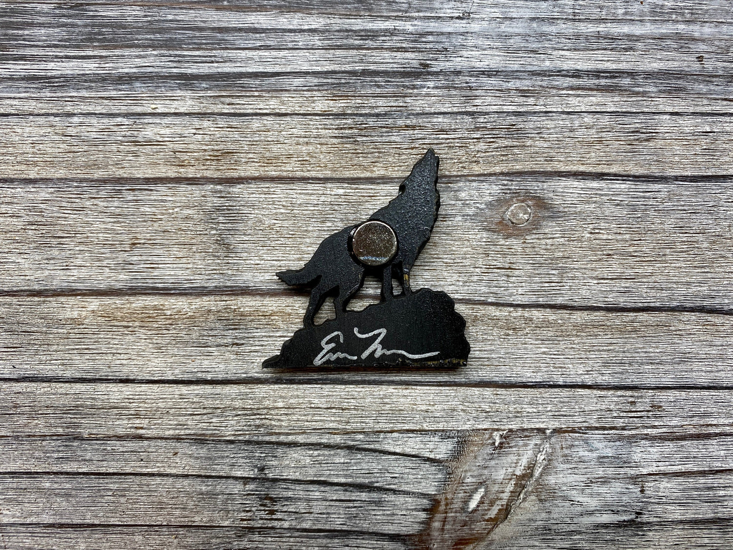 Mini Wolf Howling -Glass Mosaic Magnet