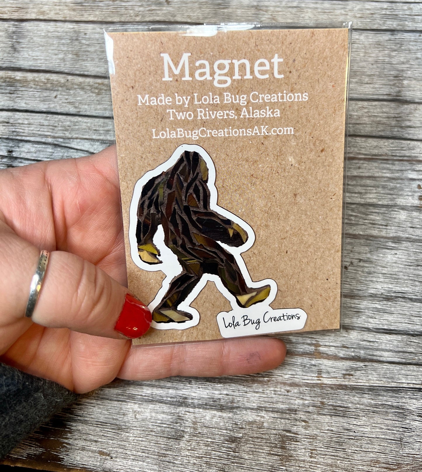 Sasquatch / Big foot magnet