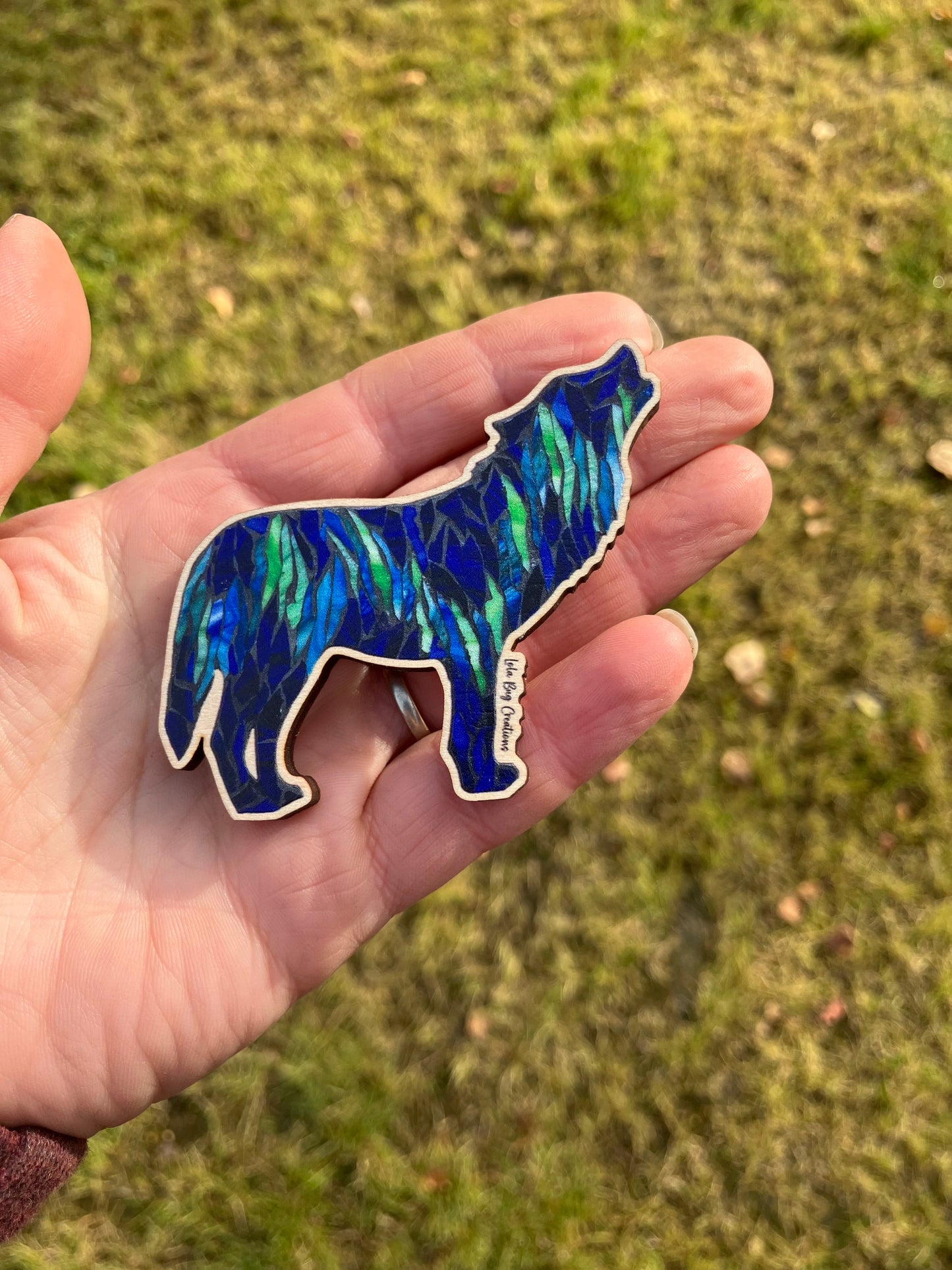 Howling Wolf Wood Magnet