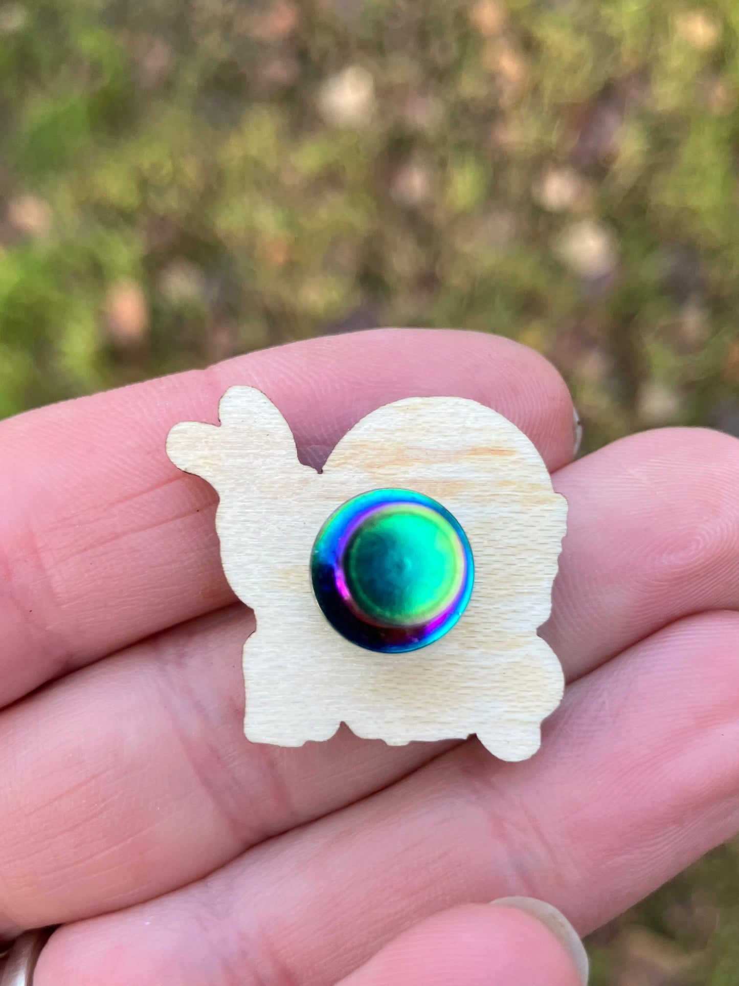 Suck It! Snail Wood Pin