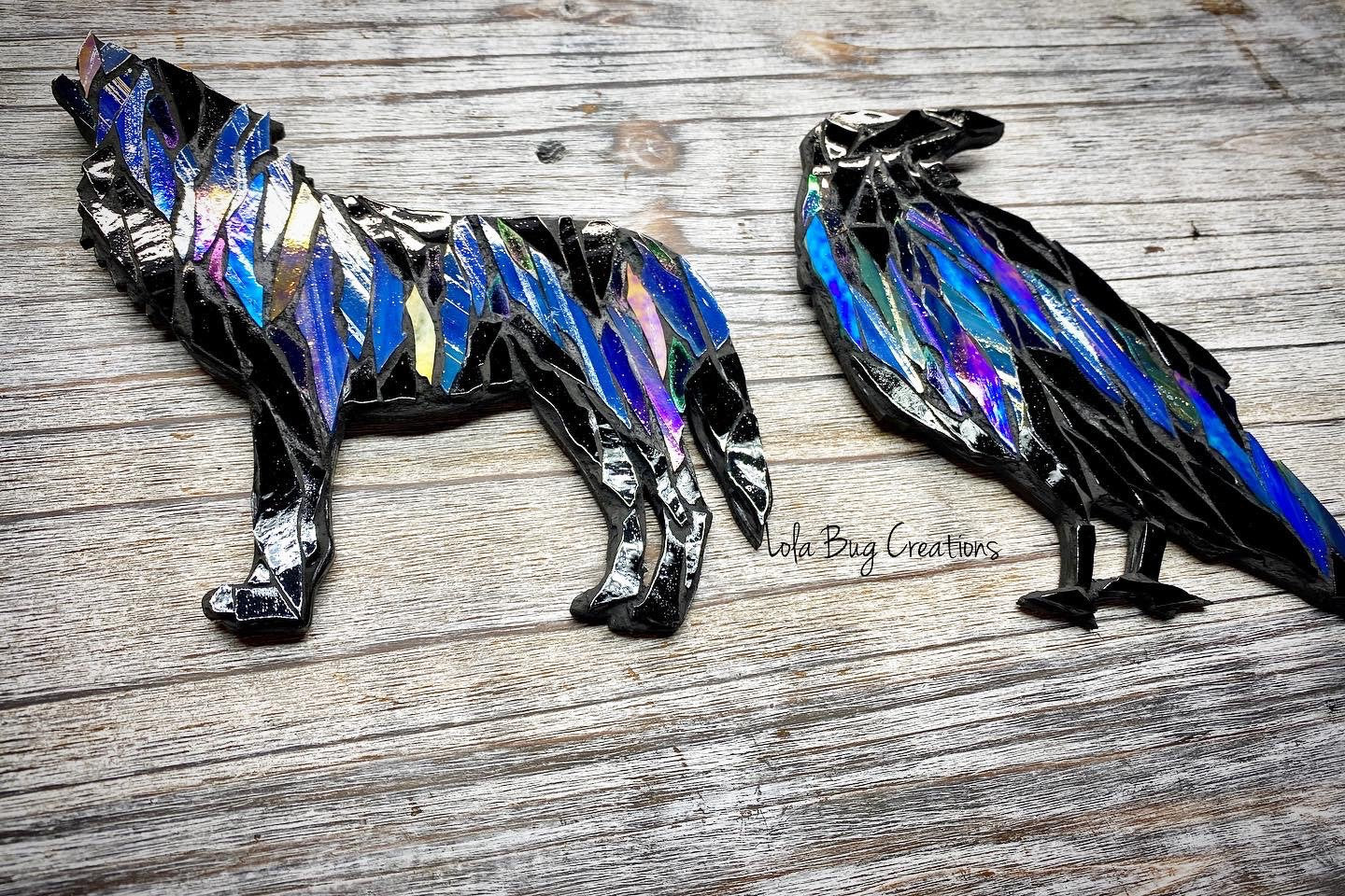 Northern Lights Howling night Wolf Glass Mosaic