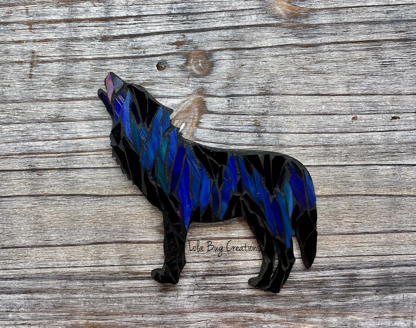 Northern Lights Howling night Wolf Glass Mosaic