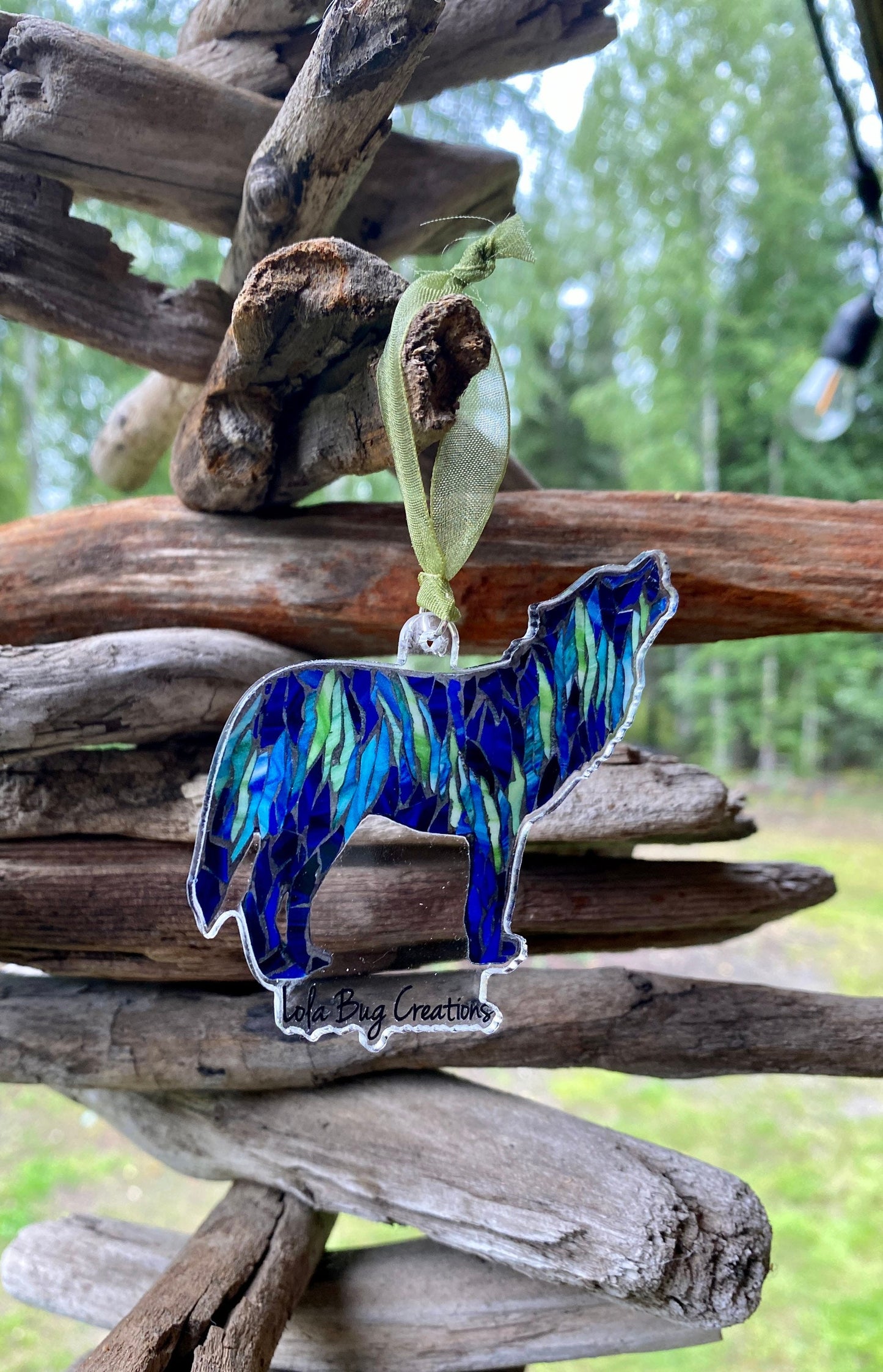 Northern Lights Howling Wolf acrylic ornament