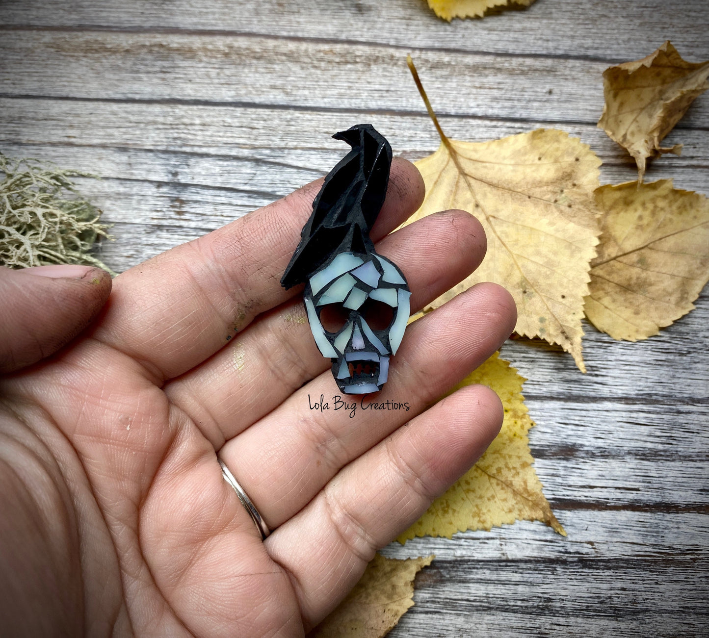 Mini Raven on skull halloween    -Glass Mosaic Magnet