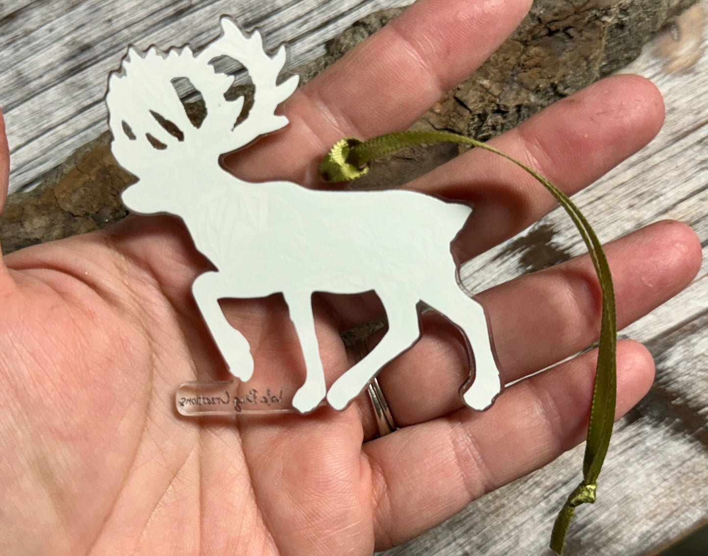 Forget-me-not Caribou / Reindeer acrylic ornament